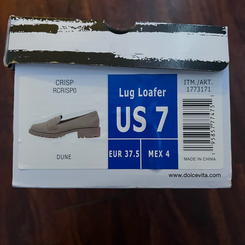 DV by Dolce Vita Tan Lug Loafers Slip-Ons